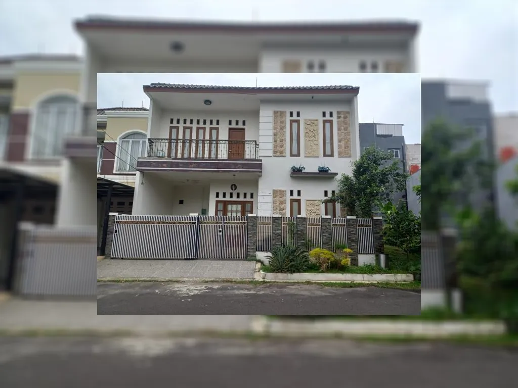 Rumah Secondary 2,5 Lantai Semi Furnished Dalam Cluster Bebas Banjir Di Grand Depok City (GDC)